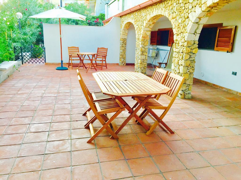 Villa Le Due Pigne (Adults Only) Tarento Exterior foto